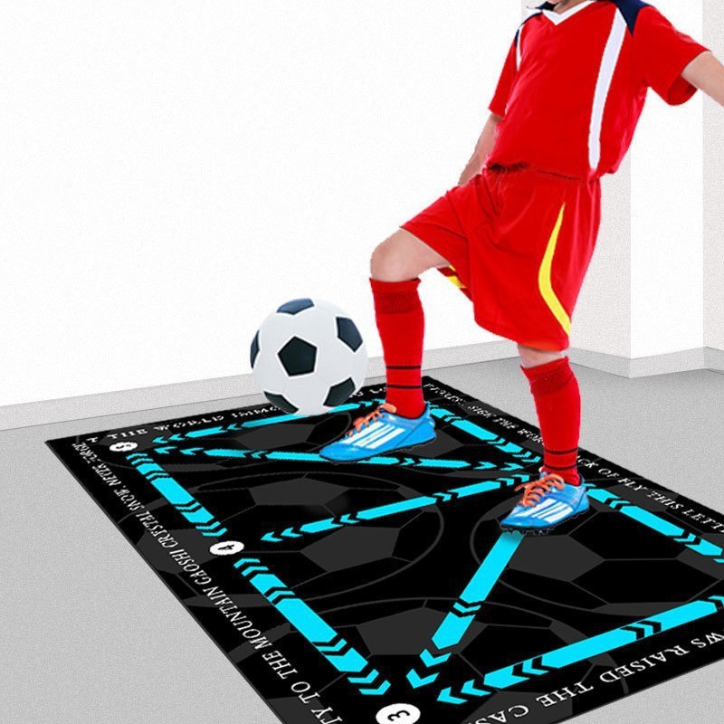 Soccer footwork training anti-slip floor paddlers use algae mud movement to control ball stride carpet indoor soundproofing fitness pads