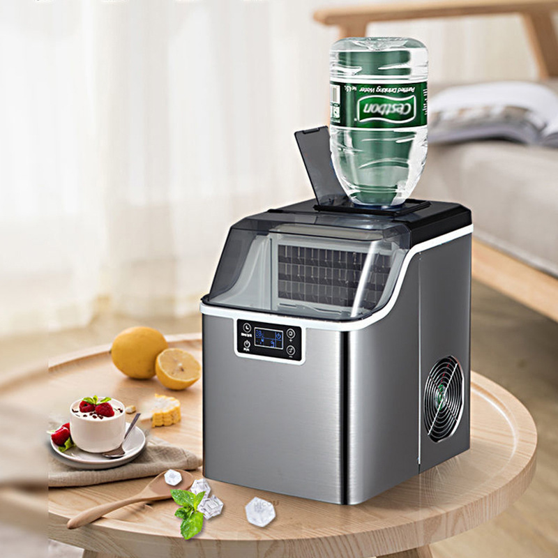 Cross-border ice maker, 30 kg capacity, suitable for street vending, commercial milk tea shops, and home use; compact cube‑ice machine ideal for student dorms and bars.