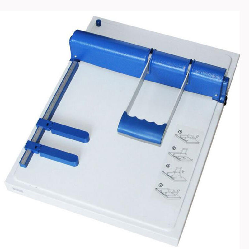340 manual heavy-duty creaser—suitable for A3/A4 paper, compact size, ideal for marking folds in small documents, office covers, and creating fold lines or spine lines.