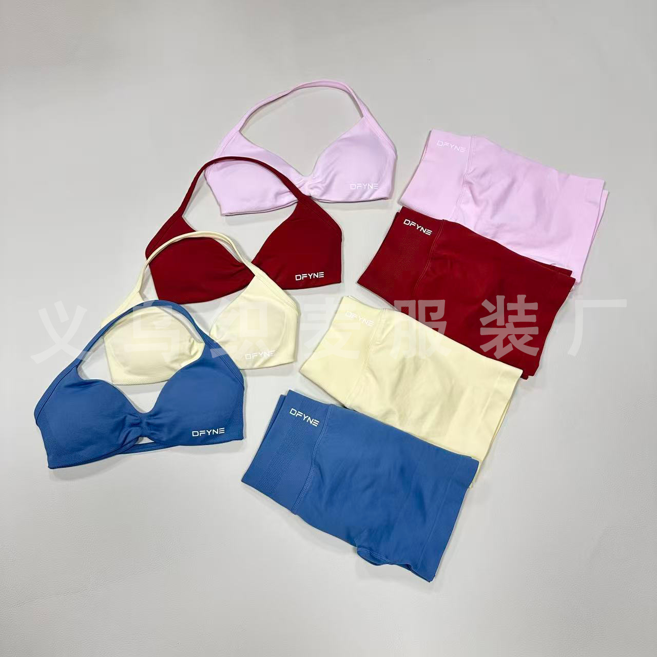 Cross-border DFYNE seamless yoga set: tight-fitting yoga bra and yoga pants, perfect for outdoor running, fitness, and sports.