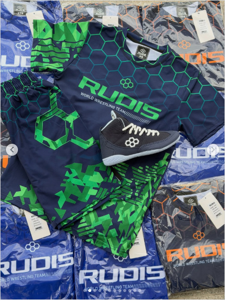 Cross-border foreign trade summer sports digital-print quick-drying wrestling and fighting fitness men’s T-shirt set, sporty and casual.