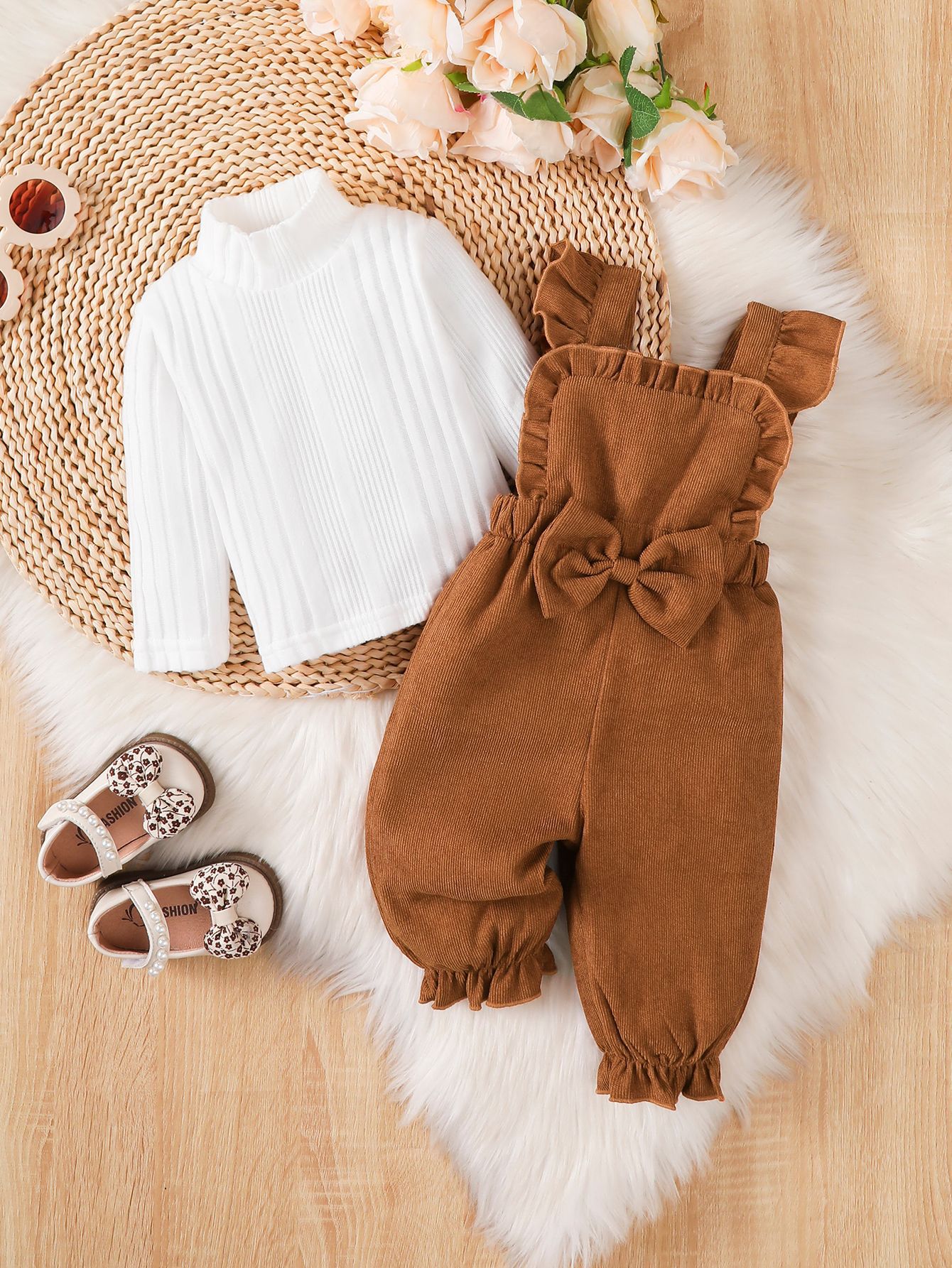 Girls’ Spring/Autumn Korean-Style Best-Selling White Ribbed Long-Sleeve Top + Suspender Pants Two-Piece Set