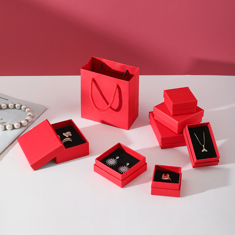 China Red Festive Accessories Gift Box, Ring, Earrings, Watch Storage Box, Wedding Favor Tote Bag—Direct Sales, In Stock