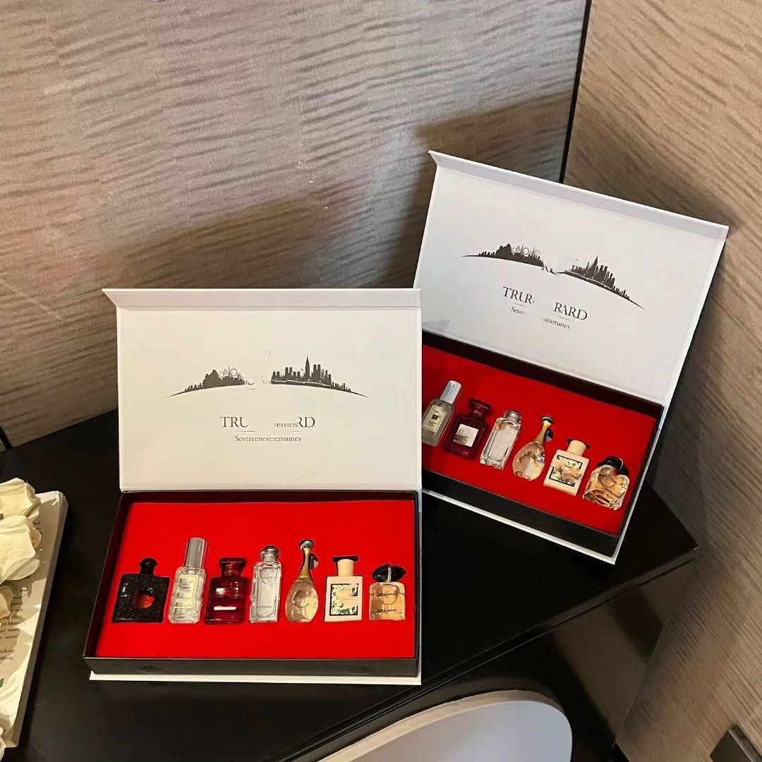 Foreign trade Q edition seven small home perfume gift box set companion hand gift birthday gift black vinyl true me N5 blue wind suits H