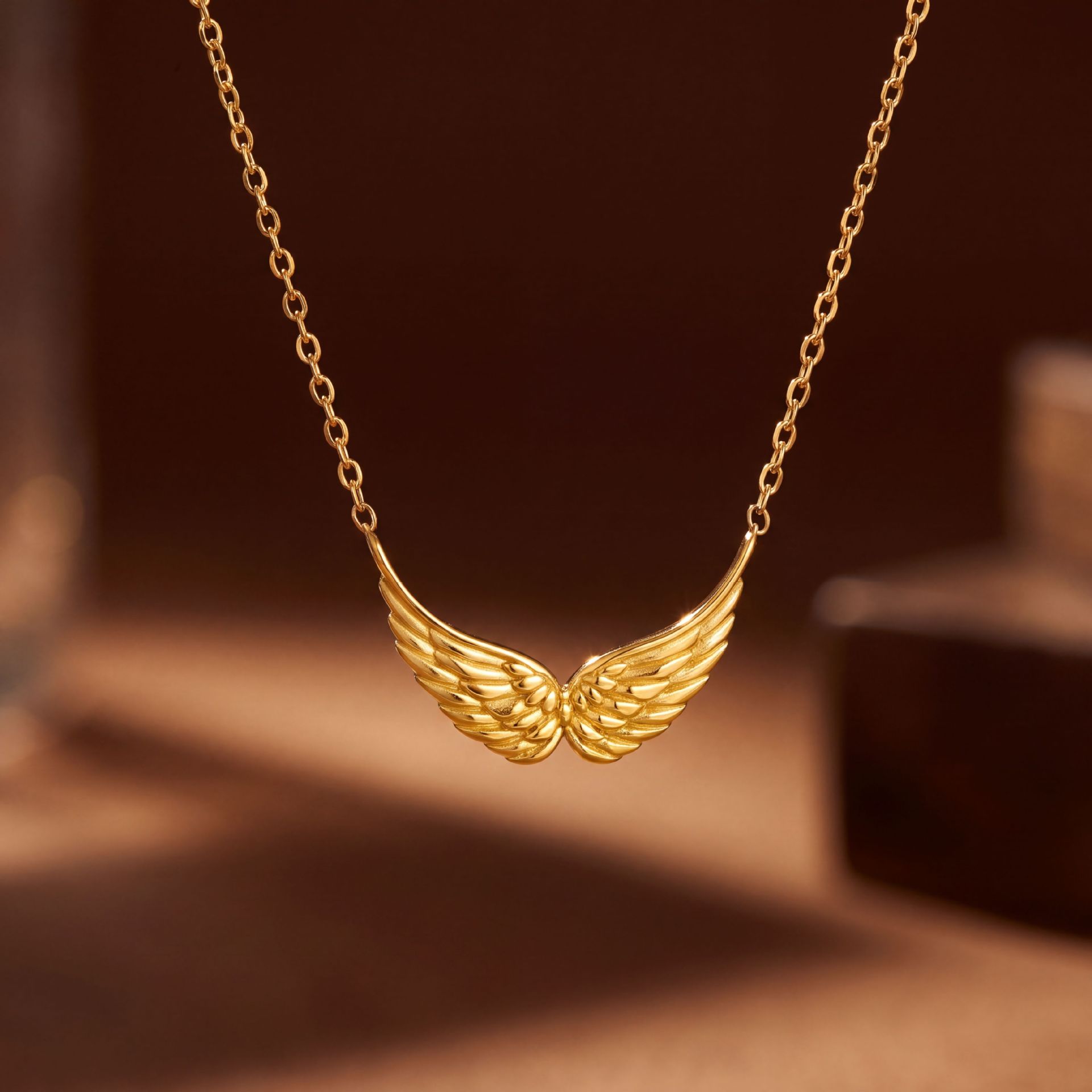 New stainless steel personality angel double opening wings women's pendant necklace with high sensitivity stainless steel colored accessories