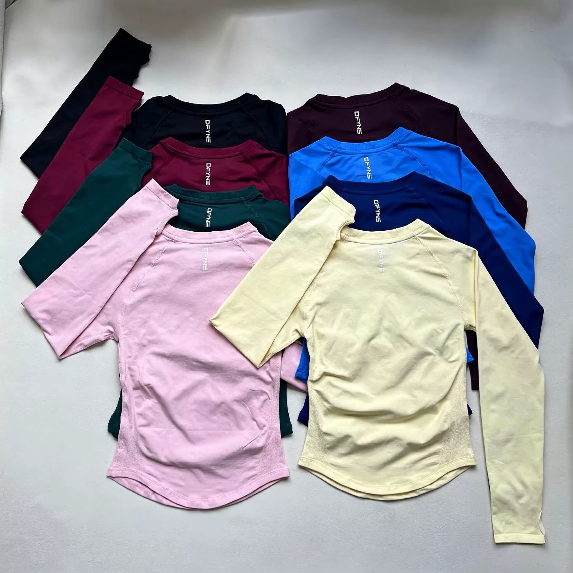 Cross-border bestseller DFYNE long-sleeve T-shirt, available in multiple colors, comfortable and breathable, suitable for daily wear, commuting, casual outings, and fitness or yoga.