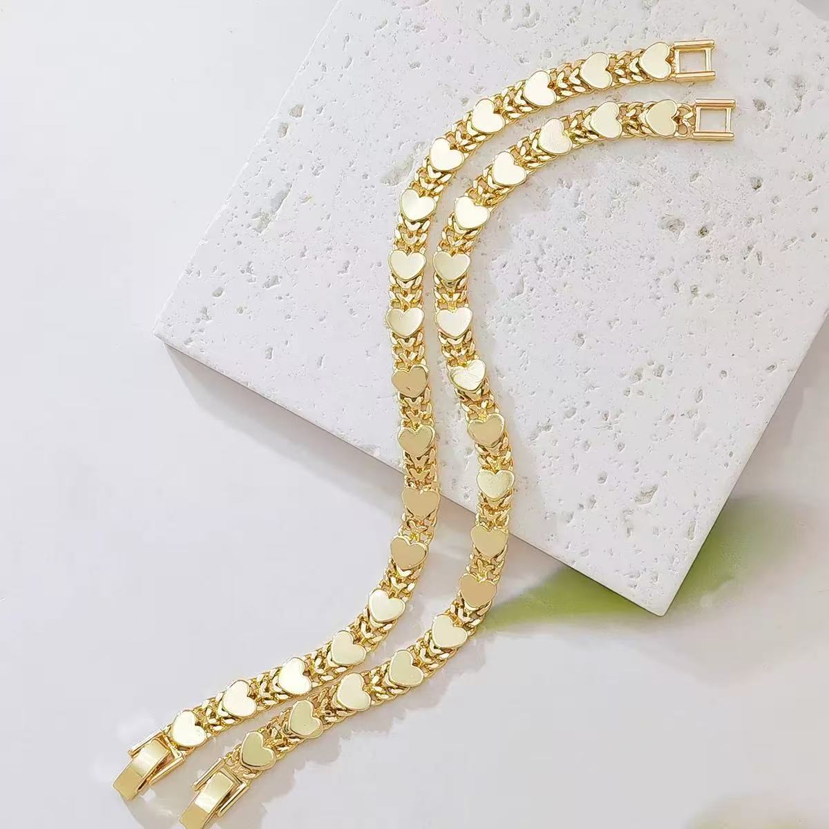 brass, gold, and platinum cross-border lovers of small-scale design high-end bracelets for women with simple handmade jewelry for women