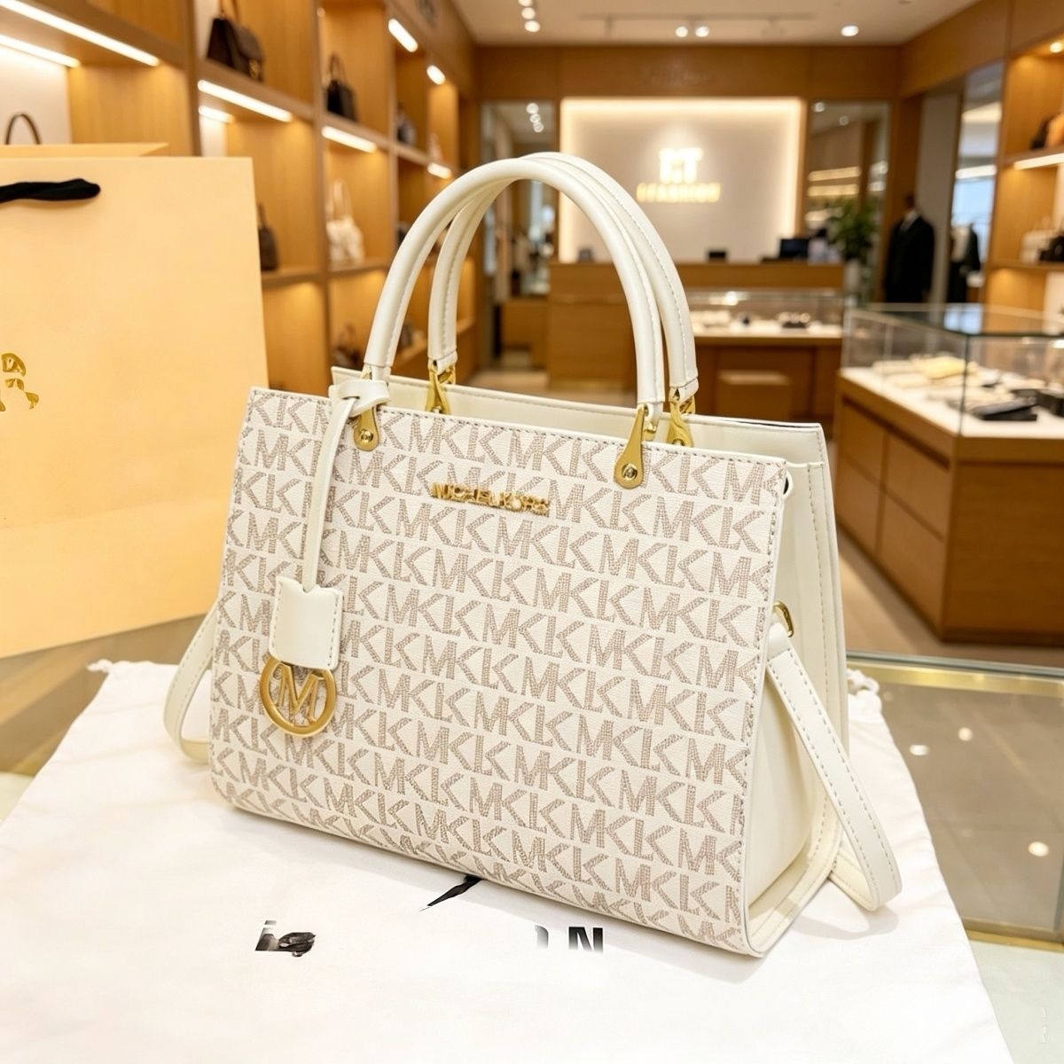Premium Handheld Women’s Bag: 2026 Autumn/Winter New Arrival—Luxurious Texture, Generous Capacity, Tote‑Style Shoulder and Crossbody Design.