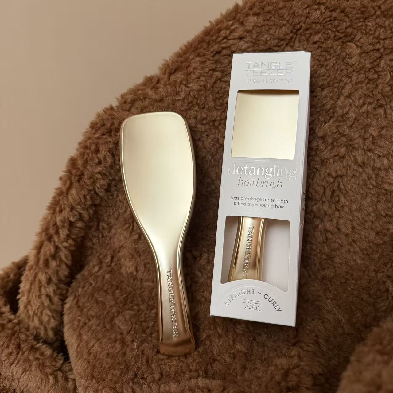 TT British Princess Comb—Anti-Tangle, Scalp-Lifting, Massage, Curling, Portable Hair-Smoothing, Smart and Beautiful Comb with Anti-Static Properties