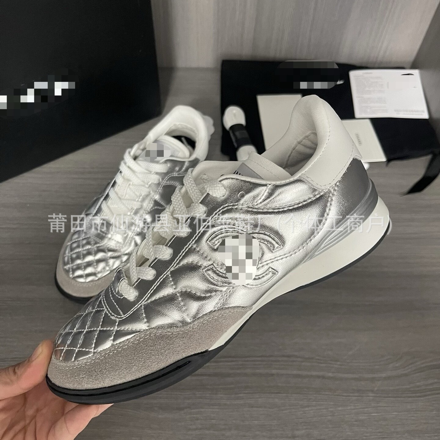 High‑quality Chanel‑style diamond‑pattern German training shoes—women’s genuine leather color‑block casual all‑match sneakers, flat‑soled fashionable “Forrest Gump” shoes.