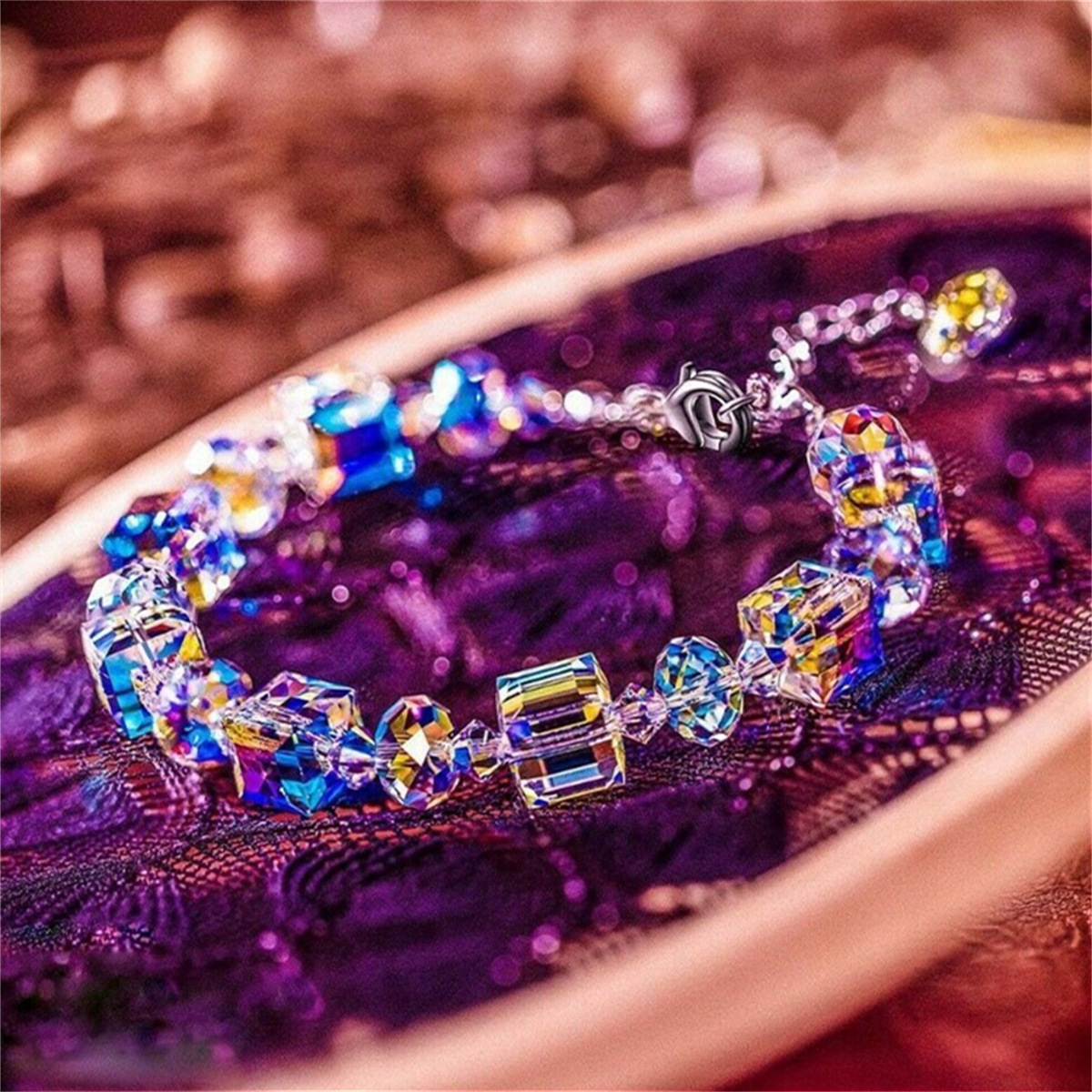Wish Amazon European and American style hand jewelry: cubic crystal stone bracelet, shimmering AB-color, fashionable accessory