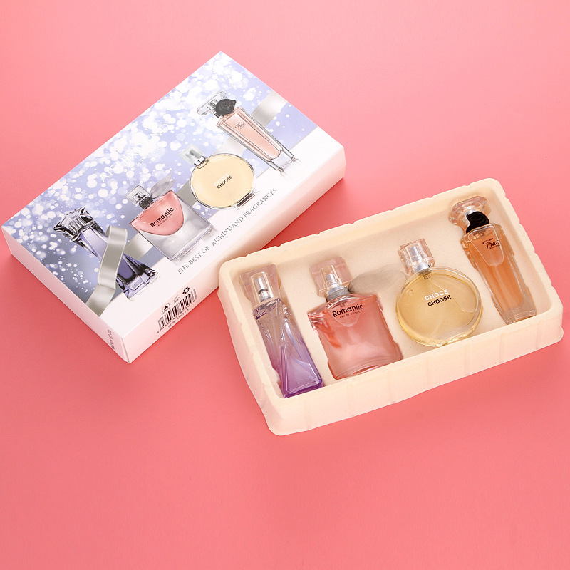Hot recommendation: women’s perfume four‑piece set—long‑lasting floral fragrance; gift box style—wholesale for ladies.