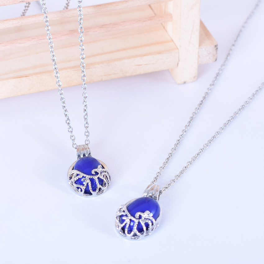 Vampire Diaries Katherine anti‑sunlight necklace, Yiwu fashion jewelry manufacturer direct sales