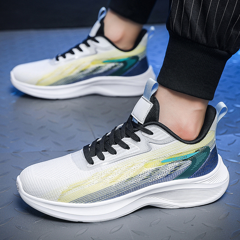 Spring and autumn men's 50 yard running sports shoes men's foreign trade rebound fitness super light shock-absorbing leisure shoes Jinjiang wholesale