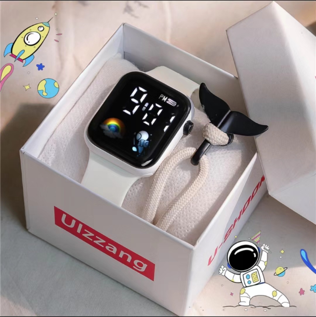 Cross-border technological sense LED astronaut watches for men and women students in high-color watches for modest fashion waterproof electronics