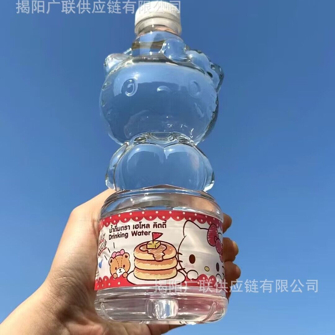 Thai imported three lions Hellokittv Katie cat mineral water pure water drinks cartoon