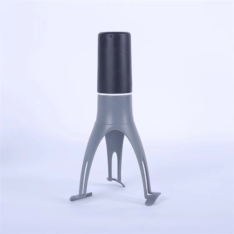 New Stirr Automatic Stirrer Kitchen tools Automatic triangular stirrer Egg Stirrer is the most commonly used type of stirrer.