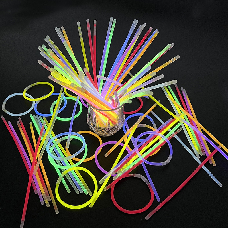 Colorful glowing light sticks—TikTok‑style bestseller, factory direct sale—party glow sticks and fluorescent bracelets