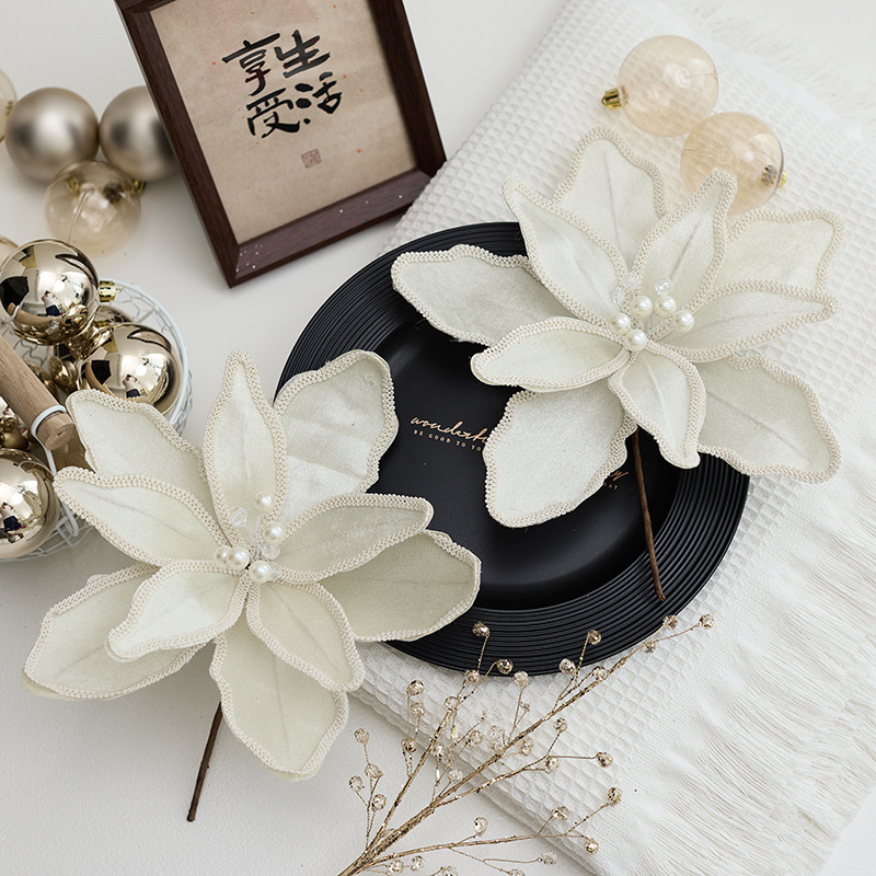 Cross-border new arrival: white Christmas flower, high-end velvet artificial flower with glitter and pearls, Korean-style Christmas flower, Christmas decoration