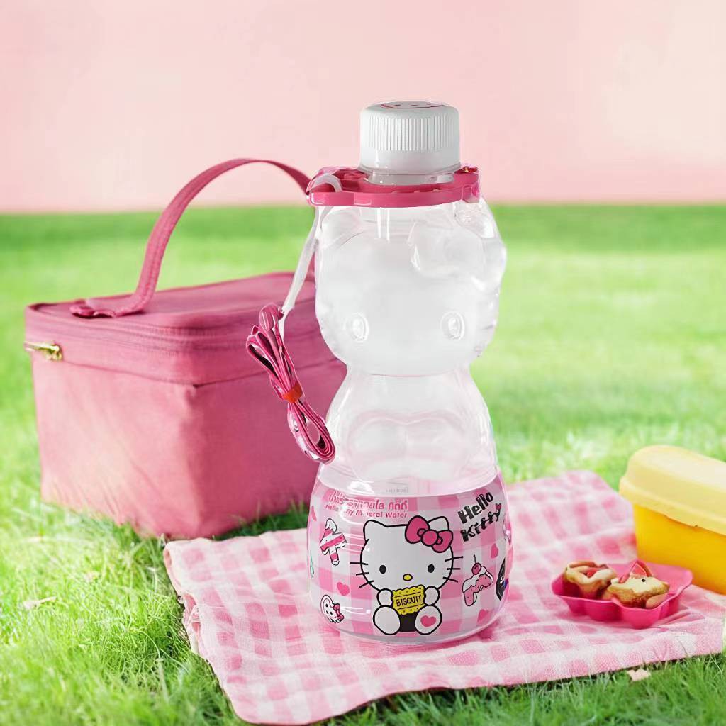 Thai imported Sunrio drinking natural mineral water 300 ml three litre Hellokitty original rope