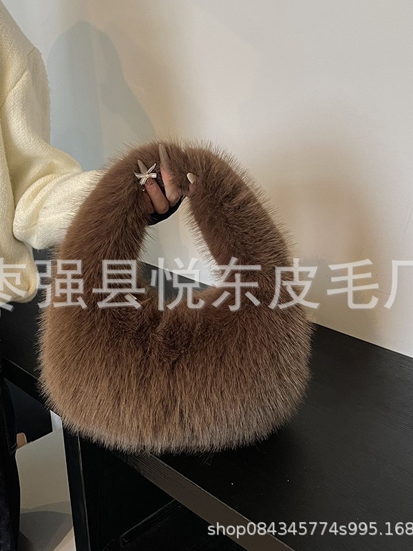 This year's most popular handbags are handbags for women in the autumn and winter, and handbags for women in the winter.