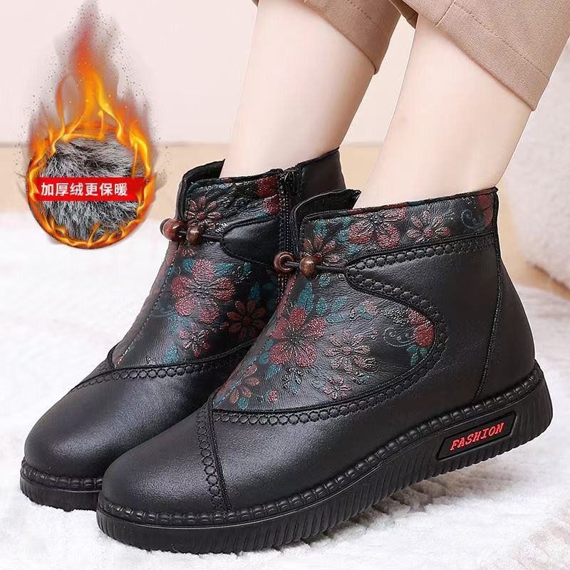 Autumn and winter new sneakers with a thick toe and a soft bottom for middle-aged and elderly women ski boots with a comfortable cotton shoe