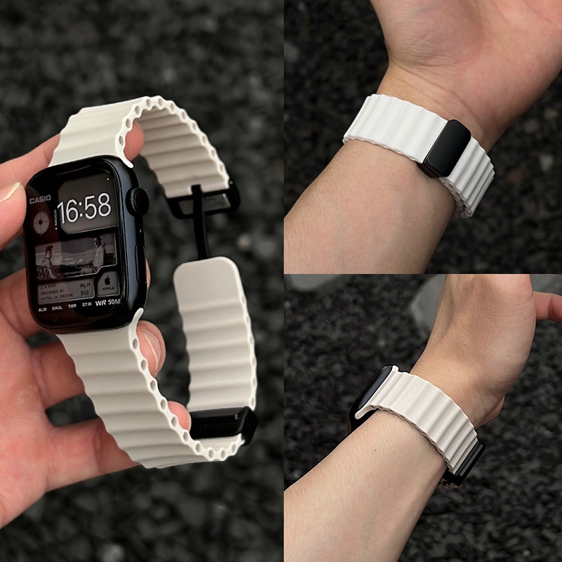 Compatible with Apple official iWatch S10987 ocean‑blue silicone foldable magnetic clasp, S11 watch strap, sporty style
