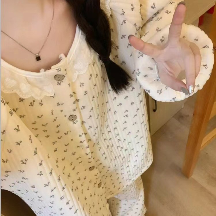 Autumn-winter 2024 new sweet lace round-collar frosted flower pyjamas women with thick air-tight cotton home-warming clothing suits