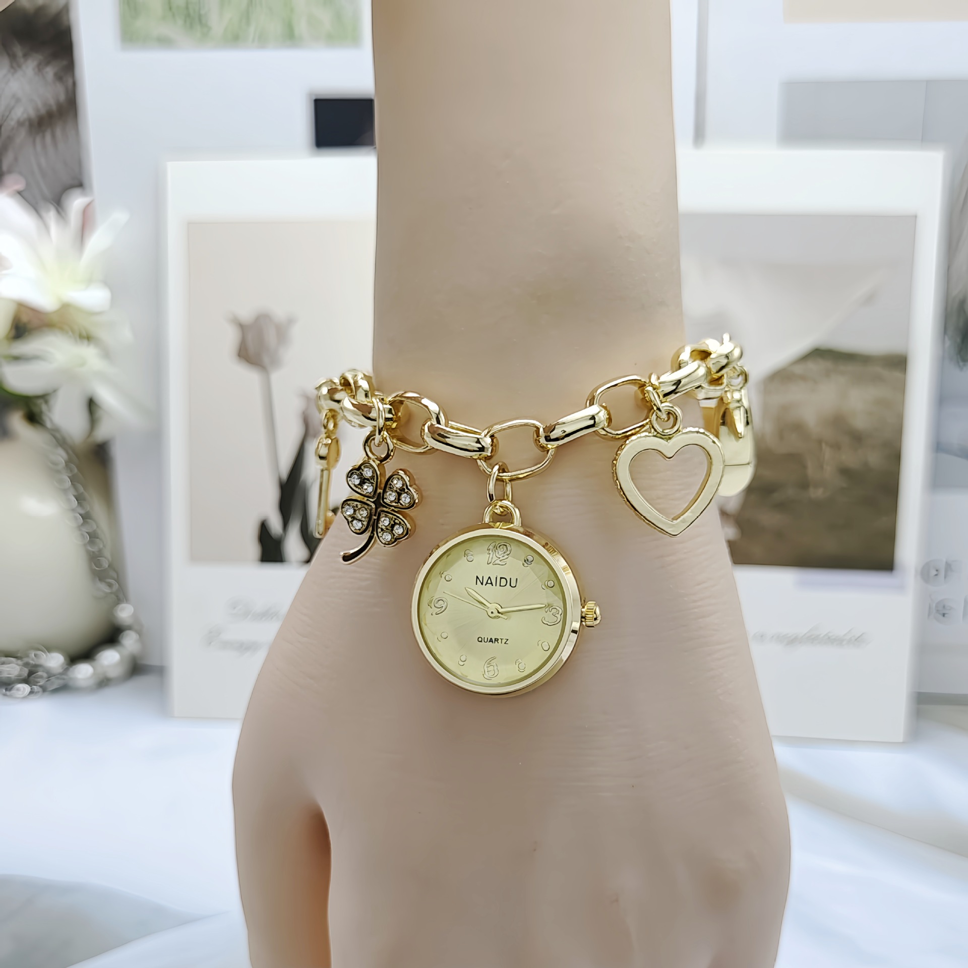 Punk style personality bracelet watches retro fashion pendant bracelet watches dress up watches women cross-border wholesale
