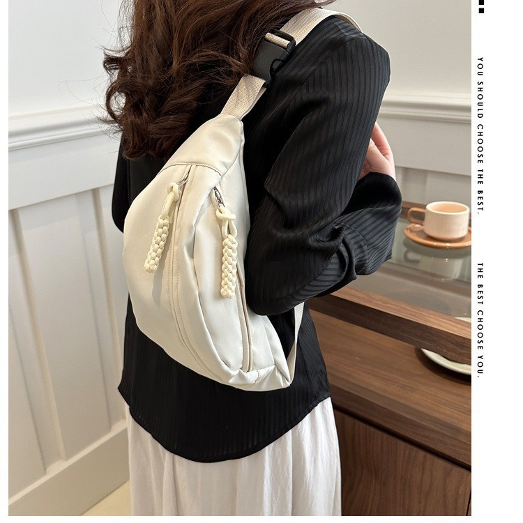 Cross-border Instagram-style fashion chest bag for women, nylon, minimalist and casual, sports waist pack, multi‑layer commuter bag, versatile crossbody shoulder bag.
