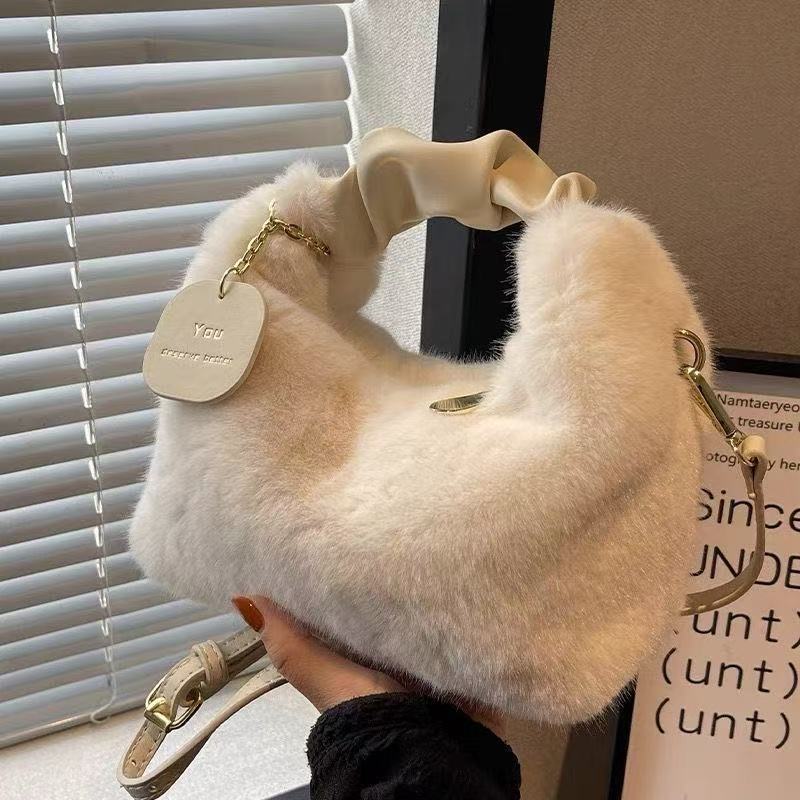 High-end wool handbags for women Autumn-Winter 2025 new fashion for women with a single shoulder backpack