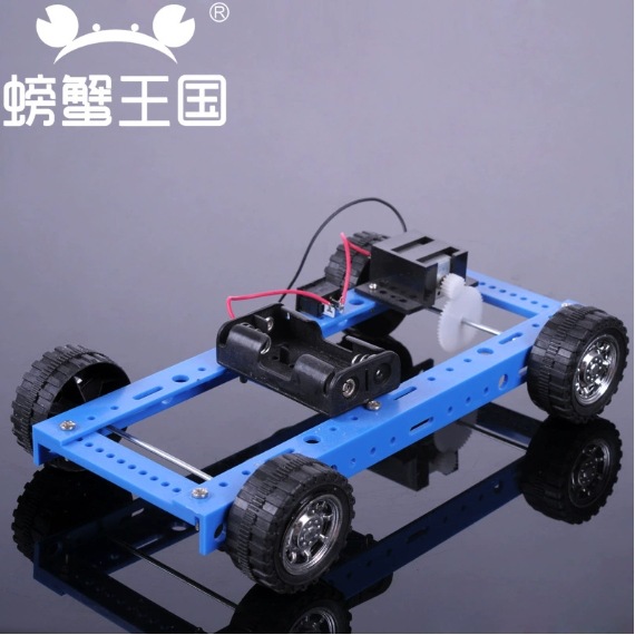 Model Assembly Toy, Handmade DIY Four-Wheel Drive Car, Science and Technology Mini-Projekt Kit, Material Package, Experimental Teaching Aid