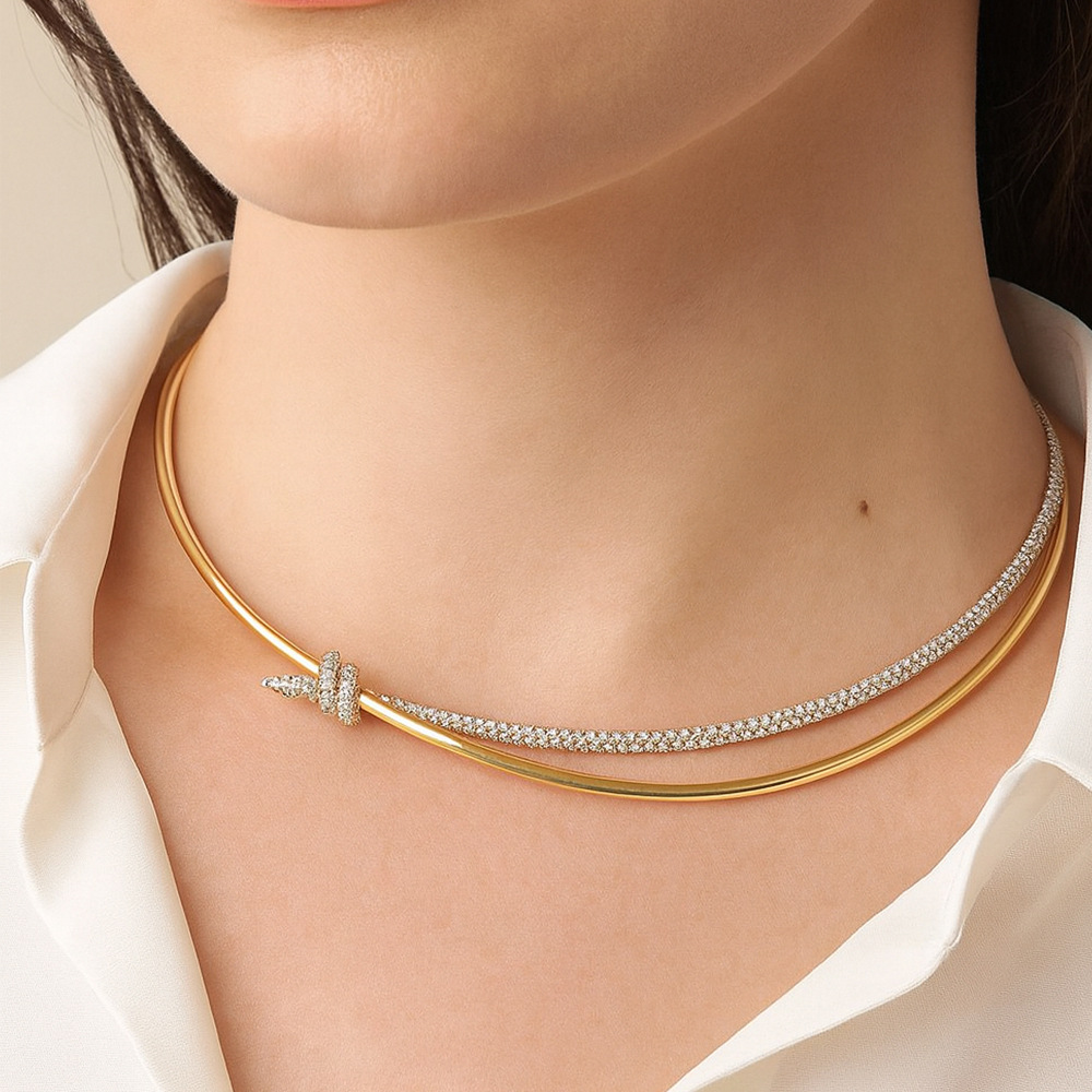 Cross-border new double-layer collar with a simple, high-end, lightweight, luxurious, water-drilled opening lock-and-skeleton chain