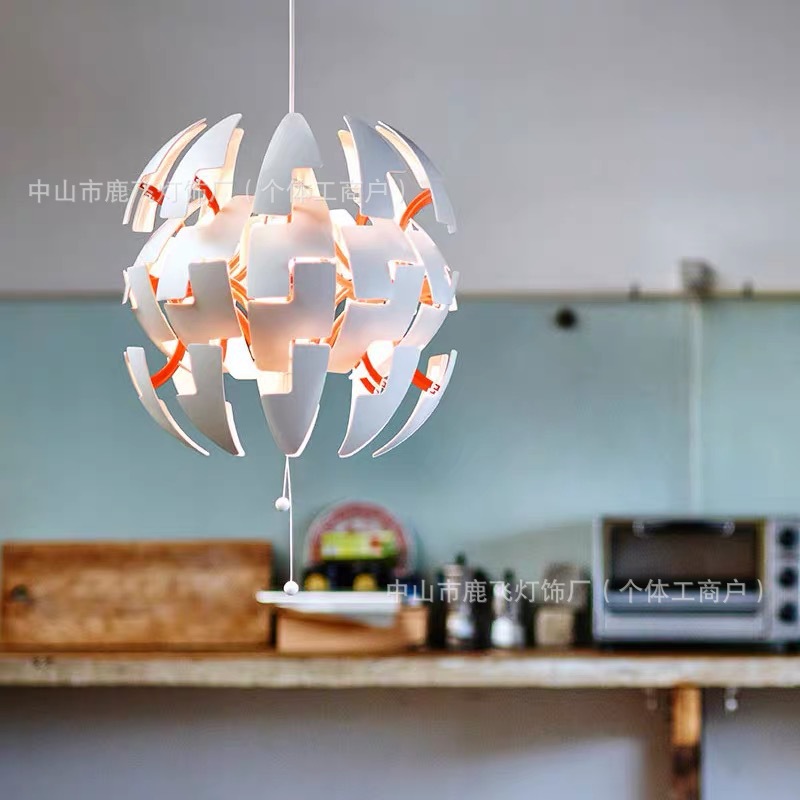 Modern light luxury style personalized creative round ball transforming pendant lamp—ambient lighting for living rooms, restaurants, bars, and guesthouses